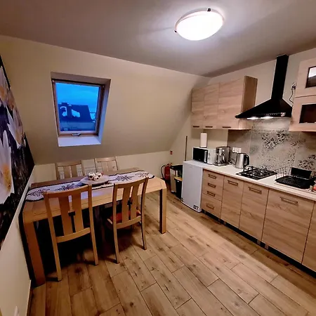 U Kuchtow I Wypozyczalnia Sprzetu Sportowego Apartmán